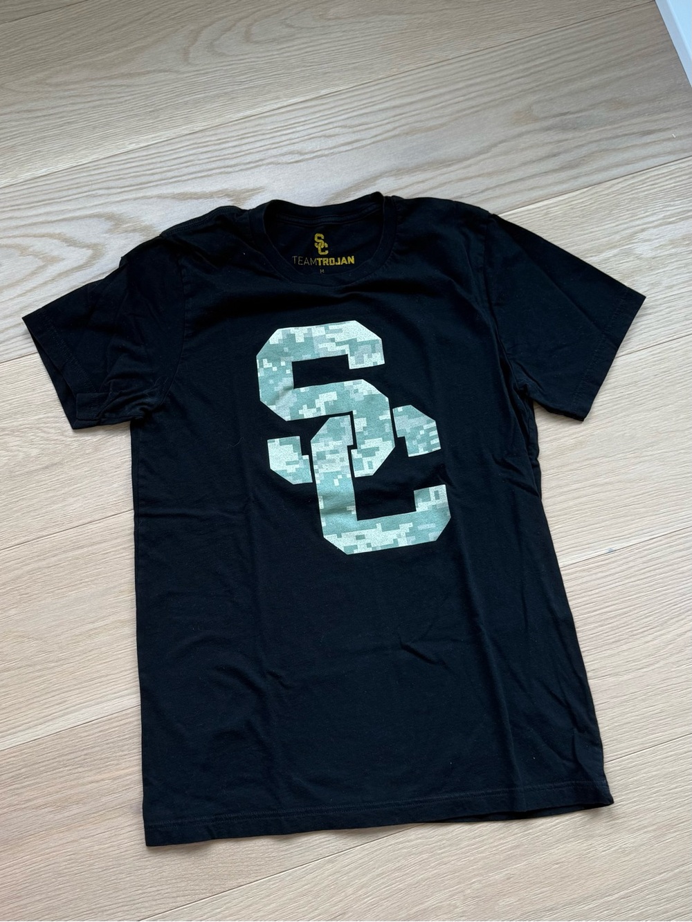 Black USC Tee Shirt - Camo design